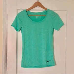 Nike dry fit t shirt